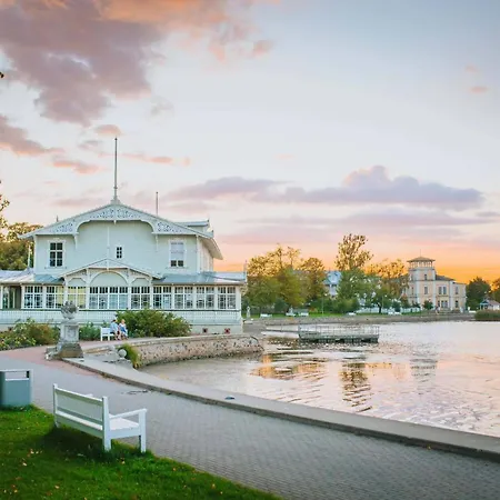 Marienholm Seaside דירה